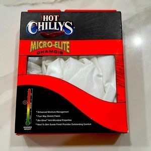 Hot Chillys Micro-Elite Chamois Mid-Weight Crew-Neck Base Layer Top
